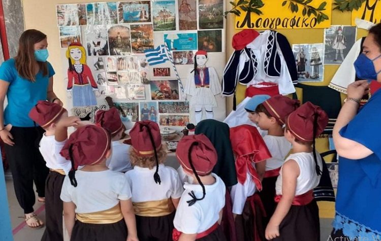 Τα 200 χρόνια από την Επανάσταση του ’21 τίμησαν οι παιδικοί σταθμοί του Δήμου