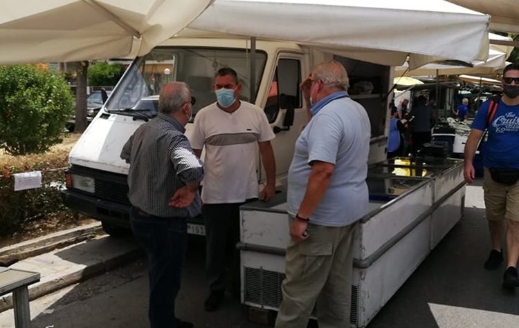 Ν. Μπαρμπούνης: «Δικαιολογημένες οι αντιδράσεις για τη θέση της λαϊκής αγοράς»
