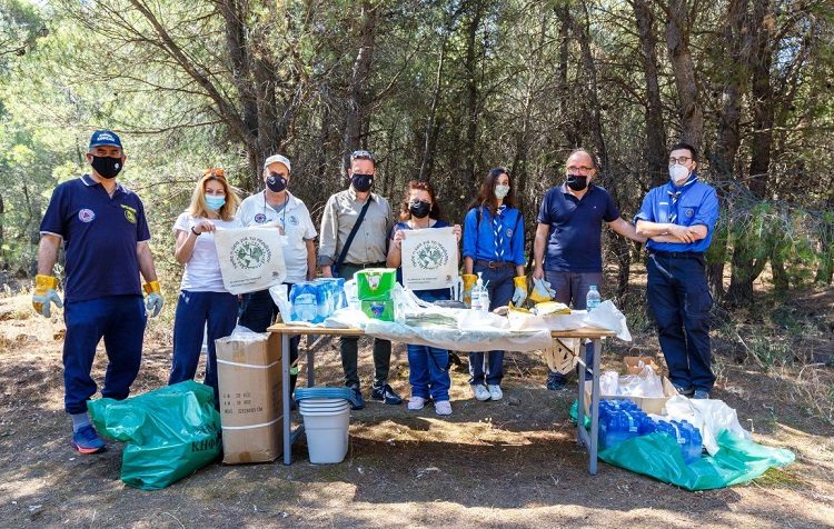Δήμος Κηφισιάς και πολίτες έγιναν «μια γροθιά» για την προστασία του φυσικού πλούτου της πόλης