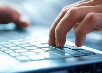 Ανησυχία για τα παραβατικά …κλικ μέσω διαδικτύου