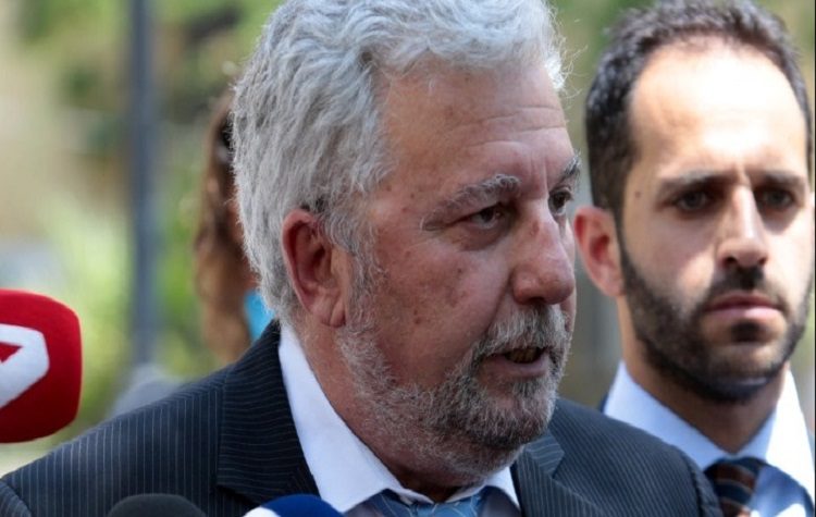 Στην οικογένεια της Καρολάιν η επιμέλεια της μικρής Λυδίας