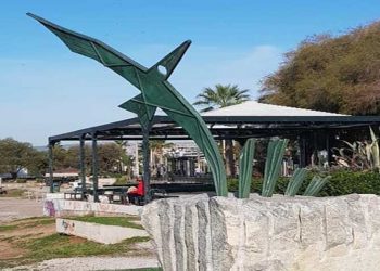 Αποκαταστάθηκε το έργο των «Γλάρων» από τους βανδαλισμούς