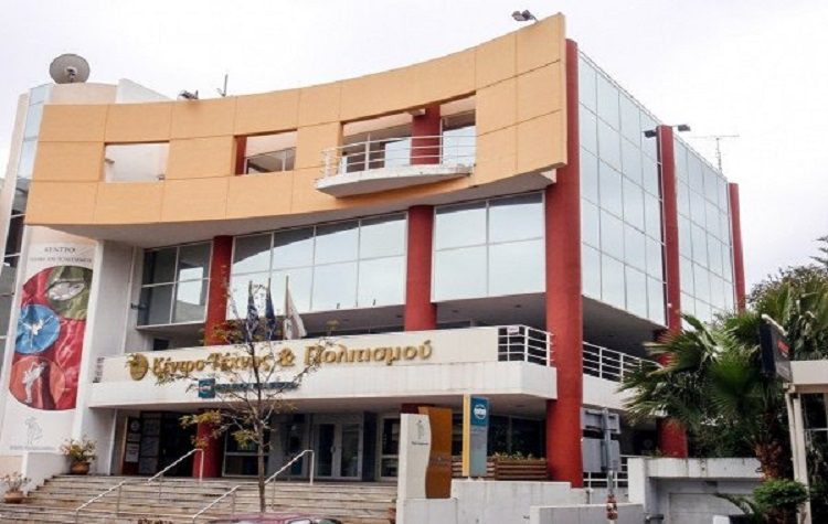 Συνάντηση προέδρου της ΚΕΔΑ Ν. Πέππα με αντιδήμαρχο Πολιτισμού Ιλίου Γ. Φραγκάκη