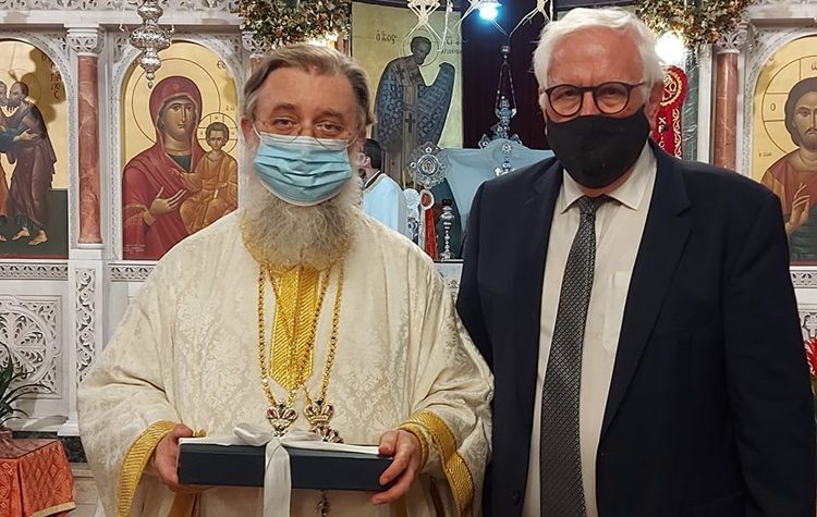 Ευχές Π. Ιωάννου επί των ονομαστηρίων του Μητροπολίτη Κύριλλου