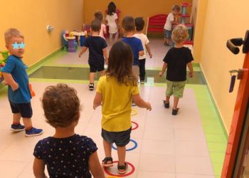 «Αλλάζουμε»: «Ταλαιπωρία  γονέων με ευθύνη Βασίλη Ζορμπά»