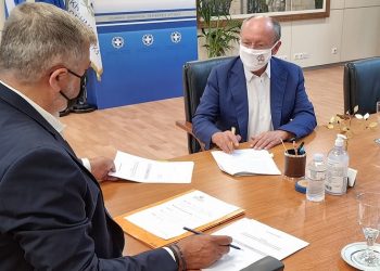 Σ. Τσίρκας: Υπογράψαμε την σύμβαση χρηματοδότησης για αντικατάσταση των αμιαντοσωλήνων σε Μάτι & Ζούμπερι