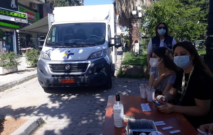 Με επιτυχία ολοκληρώθηκαν τα rapid tests σε συνεργασία με τον ΕΟΔΥ στην Πλατεία Σοφούλη