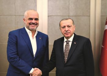 Αλβανία: Μυστικές διαβουλεύσεις