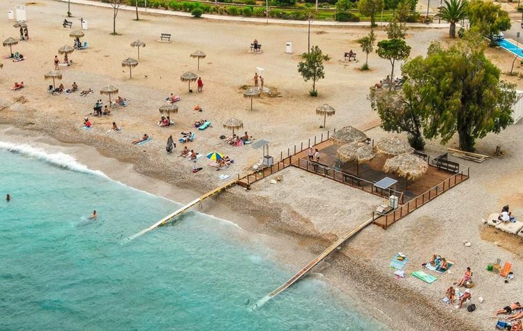 Επαναλειτουργεί το Seatrac για ΑμεΑ στην παραλία του Δήμου