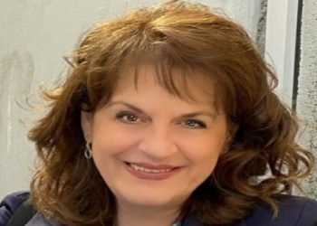 Ερώτηση Αλεξοπούλου στη Βουλή για ληστείες σε συρμούς του Προαστιακού