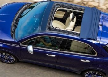 500Χ Yachting: H Fiat γιορτάζει το καλοκαίρι με την πιο ξεχωριστή έκδοση SUV της οικογένειας 500