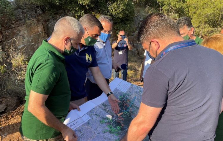 Αντιπυρική αυτοψία του Νίκου Χαρδαλιά στον Υμηττό