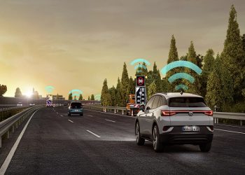 Η Volkswagen μετασχηματίζεται επενδύοντας στο software