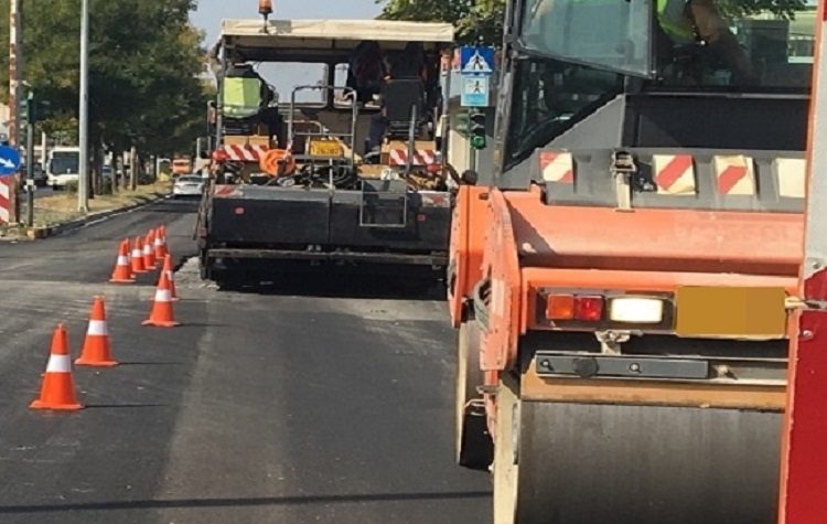 Συντήρηση οδοστρώματος της Λ. Κηφισιάς από την Περιφέρεια