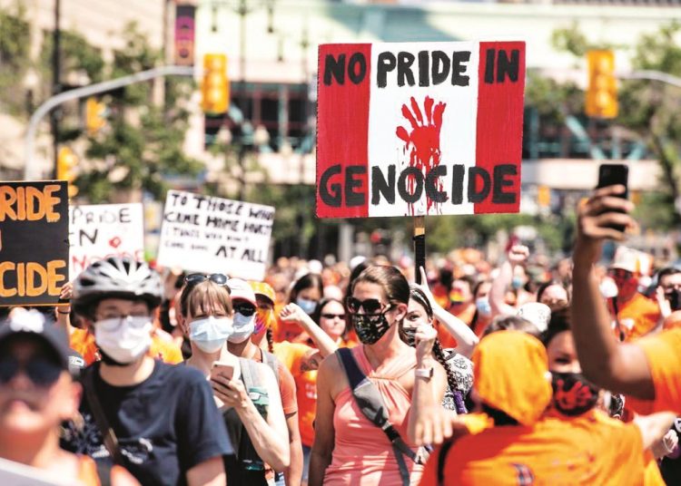 Kαναδάς: Γενοκτονία!