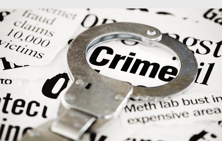 Παραβαίνοντας τον νόμο