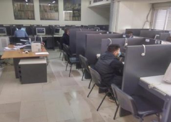 Περιφέρεια Αττικής: «Μειώθηκε δραστικά η αναμονή για θεωρητική εξέταση υποψηφίων οδηγών»