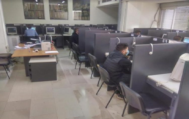 Περιφέρεια Αττικής: «Μειώθηκε δραστικά η αναμονή για θεωρητική εξέταση υποψηφίων οδηγών»