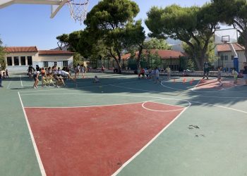 Επίσκεψη της δημάρχου στα σχολεία που πραγματοποιείται το καλοκαιρινό ΚΔΑΠ