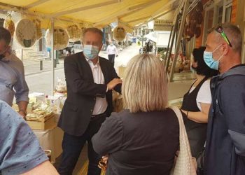 Σειρά επαφών του Γιώργου Κουμουτσάκου στη Νέα Ιωνία