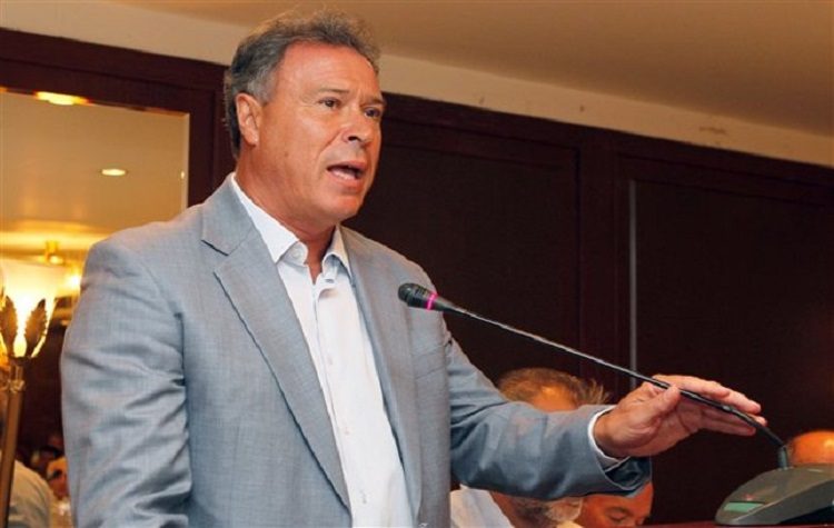 Σγουρός κατά Πατούλη για τα απορρίμματα: «Μπροστά στο αδιέξοδο θυμήθηκε τη διαβούλευση»