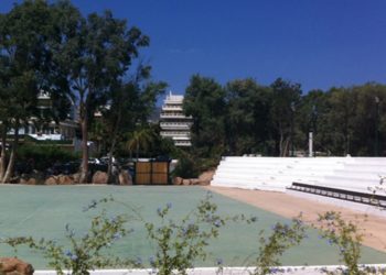 Θεατρικό τριήμερο 23 έως 25 Ιουλίου δίπλα στη θάλασσα