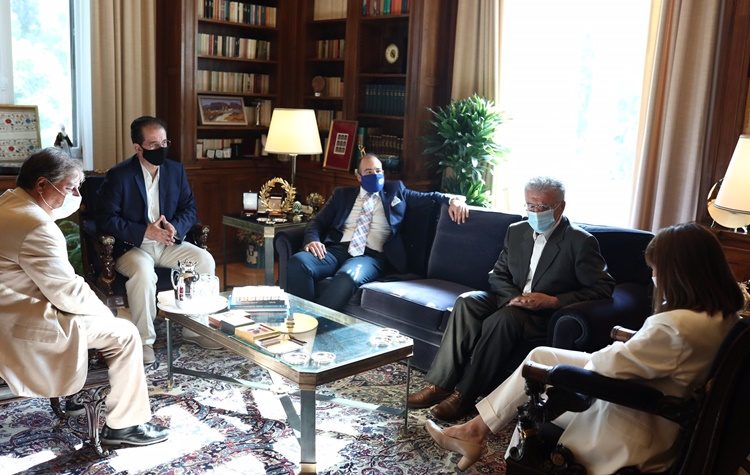 Δεκτός στο Προεδρικό Μέγαρο ο Γιάννης Θεοδωρακόπουλος