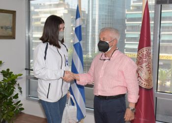 Συνάντηση Τζουλάκη με την Ελληνίδα Πρωταθλήτρια Ξιφασκίας