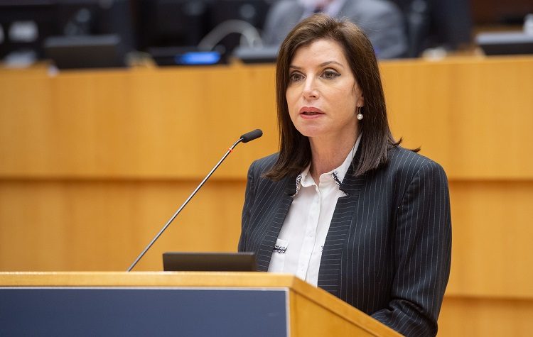 Επιστολή  Άννας Μισέλ Ασημακοπούλου σε Ζ. Μπορέλ για απελάσεις Ελλήνων Ποντιακής καταγωγής