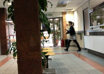 ΑΑΔΕ κατά υπαλλήλων ΔΟΥ Χολαργού:  «Ήταν κλειστή στις 11.00, δεν απαντούν στα τηλέφωνα»