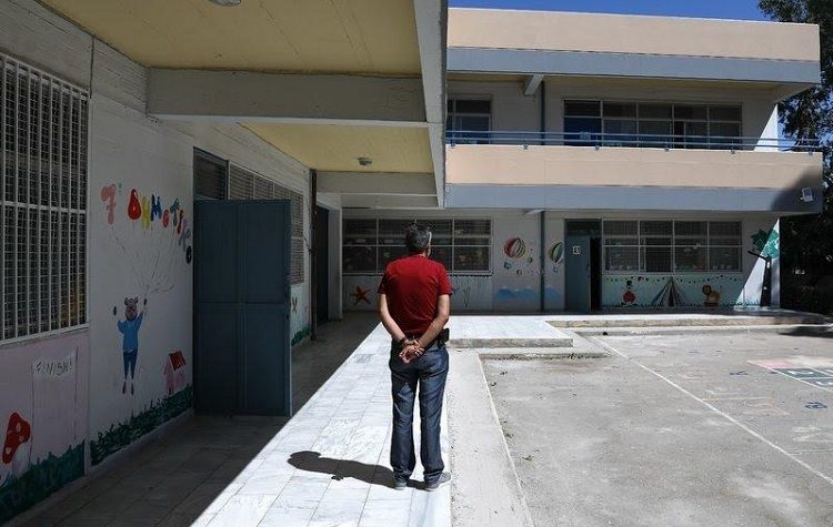 Εκπαιδευτικοί Π.Ε. Αμαρουσίου: «Όχι στον διαχωρισμό μας σε εμβολιασμένους και ανεμβολίαστους»