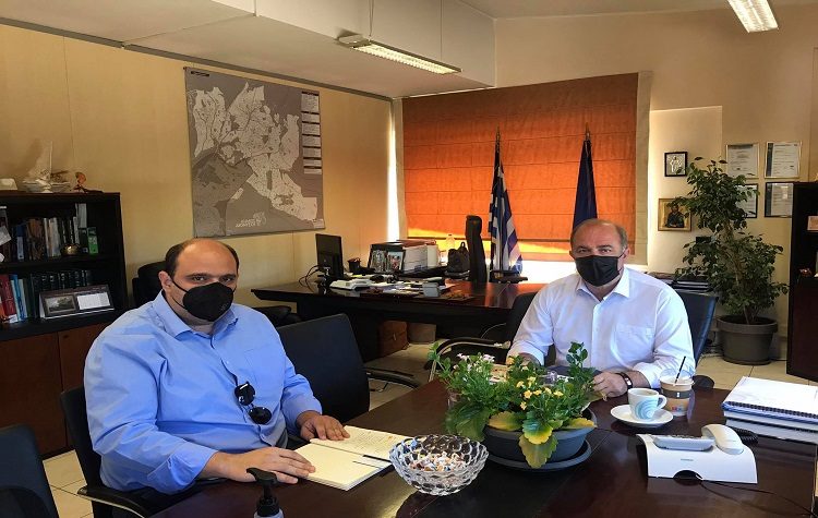 Συνάντηση Δημάρχου Γ. Καλαφατέλη με τον υφυπουργό παρά τω πρωθυπουργώ Χ. Τριαντόπουλο