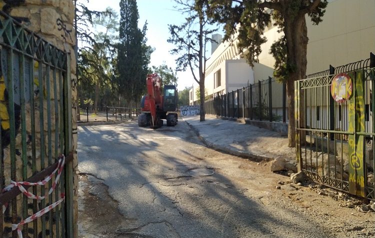 Λαϊκή Συσπείρωση Ν. Φιλαδέλφειας-Ν. Χαλκηδόνας: Οικοδομικές εργασίες από τον Δήμο στο Άλσος