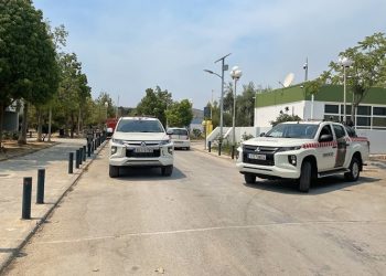 Σε Αττική, Εύβοια και Πελοπόννησο επιχειρούν οχήματα και προσωπικό της Πολιτικής Προστασίας