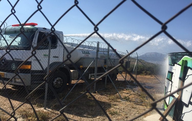 Έλεγχος και πλήρωση υδατοδεξαμενών πυροσβεστικών ελικοπτέρων στο Πεντελικό από τον ΣΠΑΠ