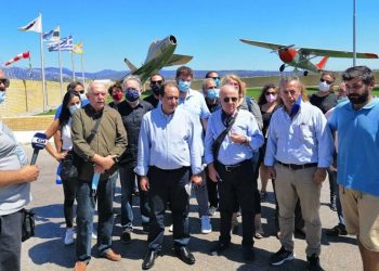 Προσφορά των ΟΜ ΣΥΡΙΖΑ-ΠΣ Βορείων Προαστίων για τους πυρόπληκτους