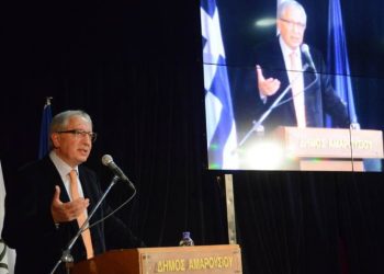 Θ. Αμπατζόγλου: «Το εμβόλιο είναι η λύση στο πρόβλημα της πανδημίας»