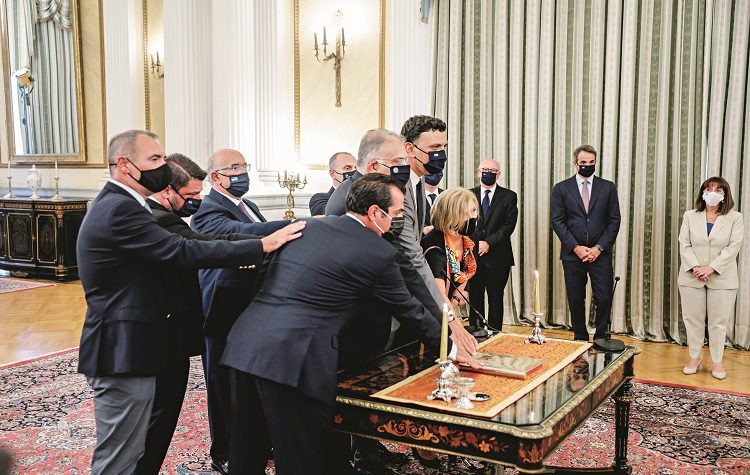 Aνασχηματισμός υποχώρησης