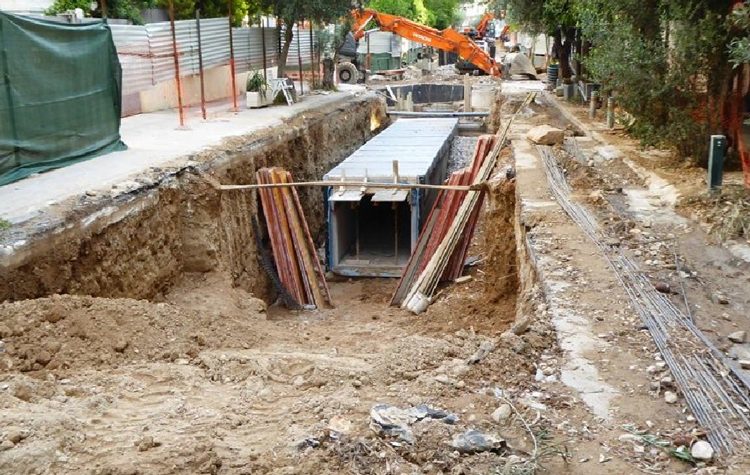 Σε πλήρη εξέλιξη το αντιπλημμυρικό έργο στην οδό Κανάρη