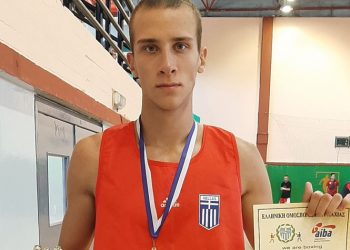 Πρωταθλητής Νέων στην πυγμαχία (75 κιλά) ο Νικόλαος Αντωνόπουλος του ΑΟΠ Αμαρουσίου