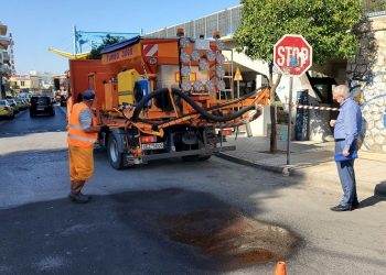 Αυτοψίες Αμπατζόγλου σε επισκευές οδοστρώματος ανά το Μαρούσι