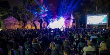 «Διονύσια 2021»: Μια «διέξοδος» πολιτισμού και ψυχαγωγίας για χιλιάδες πολίτες