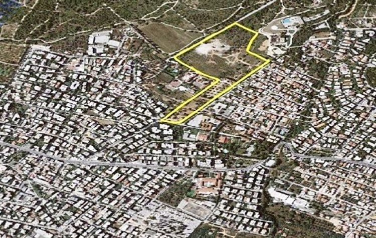 «Παγωμένο» παραμένει το γήπεδο ποδοσφαίρου στο Μαρούσι