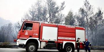 Γιατί τα πυροσβεστικά οχήματα είναι κόκκινα;
