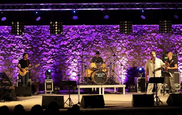 «Bandiera Rossa» του Διονύση Τσακνή στον Πολιτιστικό Σεπτέμβρη