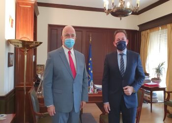 Συνεργασία του δημάρχου Παλλήνης με τον αναπληρωτή υπουργό Εσωτερικών