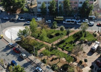 Ανάπλαση γεμάτη πράσινο στην πλατεία Αγίου Τρύφωνα