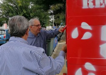 Εναλλακτική ανακύκλωση με 41 κόκκινους κάδους στις 17 γειτονιές του Αμαρουσίου