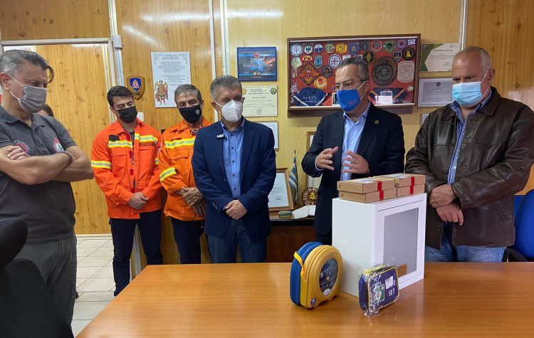 ΙΣΑ: Δωρεά απινιδωτή στους εθελοντές δασοπροστασίας της ΔΑΠΑΧΟ