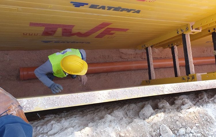 Μπήκαν οι πρώτοι αγωγοί και τα πρώτα φρεάτια της Αποχέτευσης στην Παλλήνη